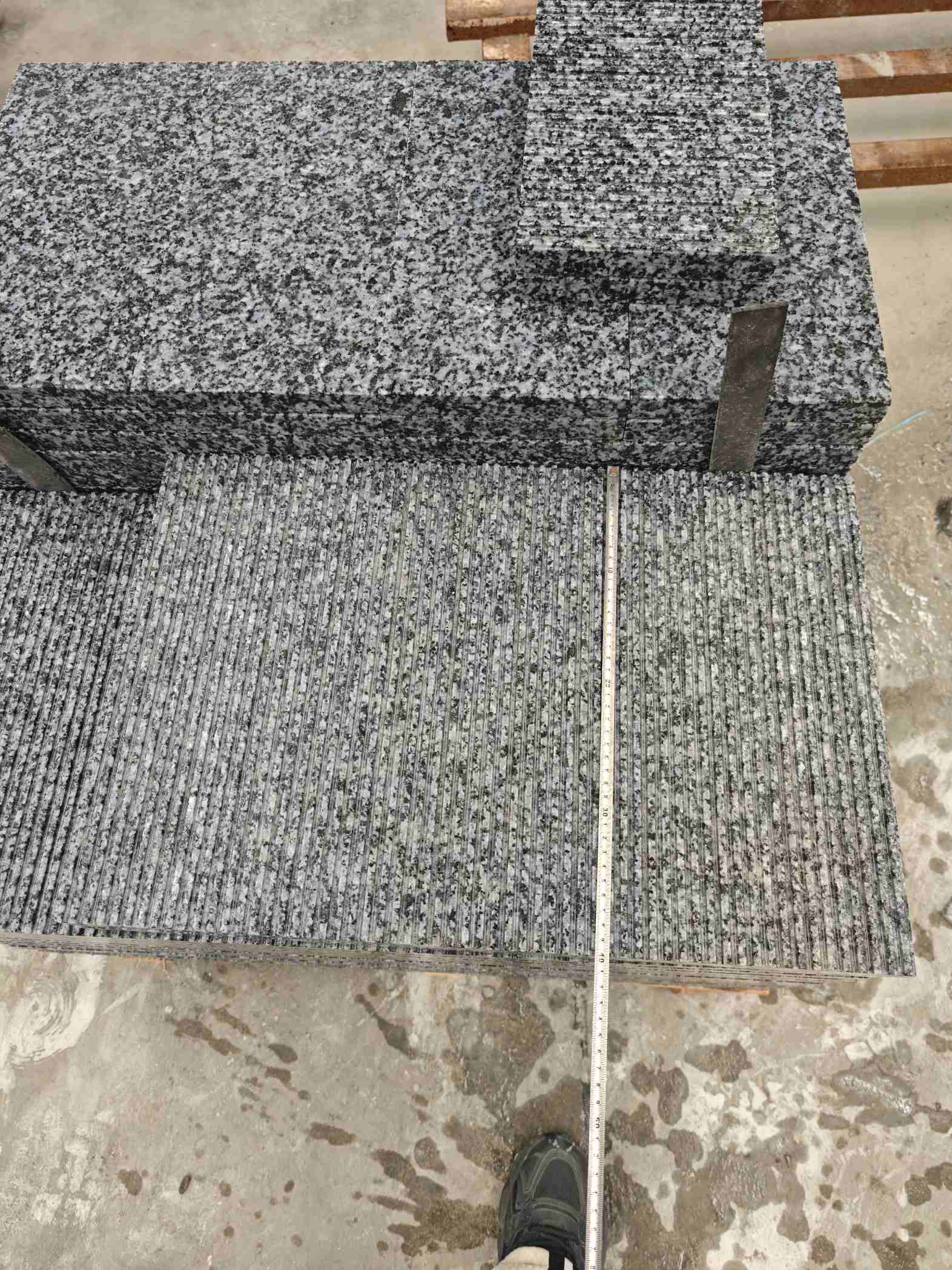 宣城芝麻黑拉丝面