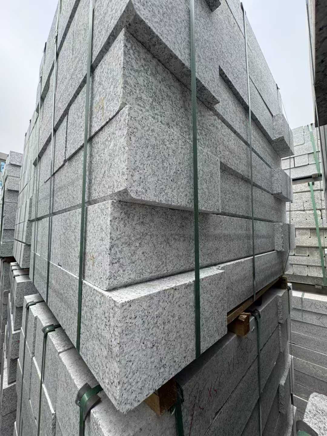 宣城芝麻白路牙石 马路牙子