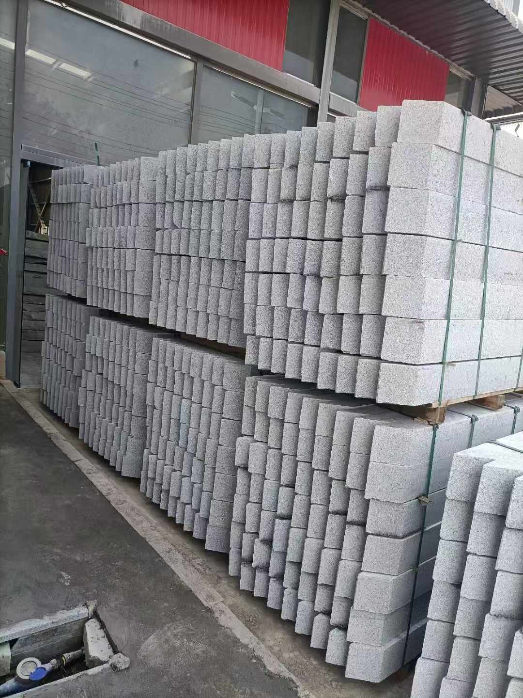 宣城芝麻白树围石 树池