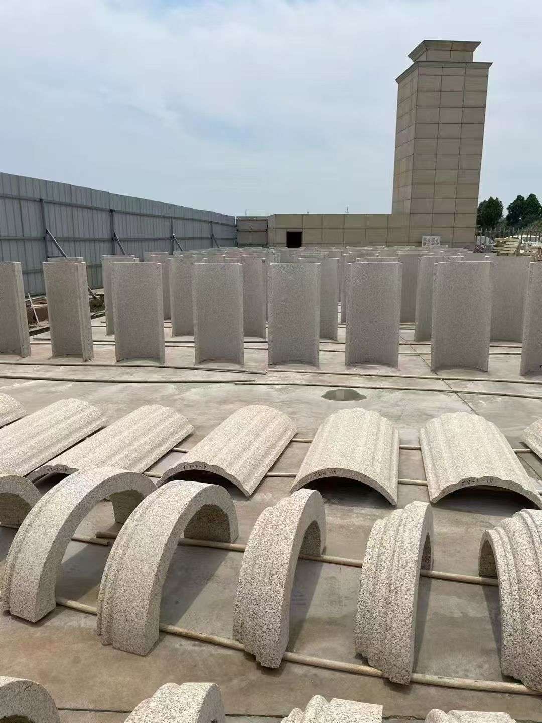 宣城黄金麻别墅柱皮 异形 线条定制